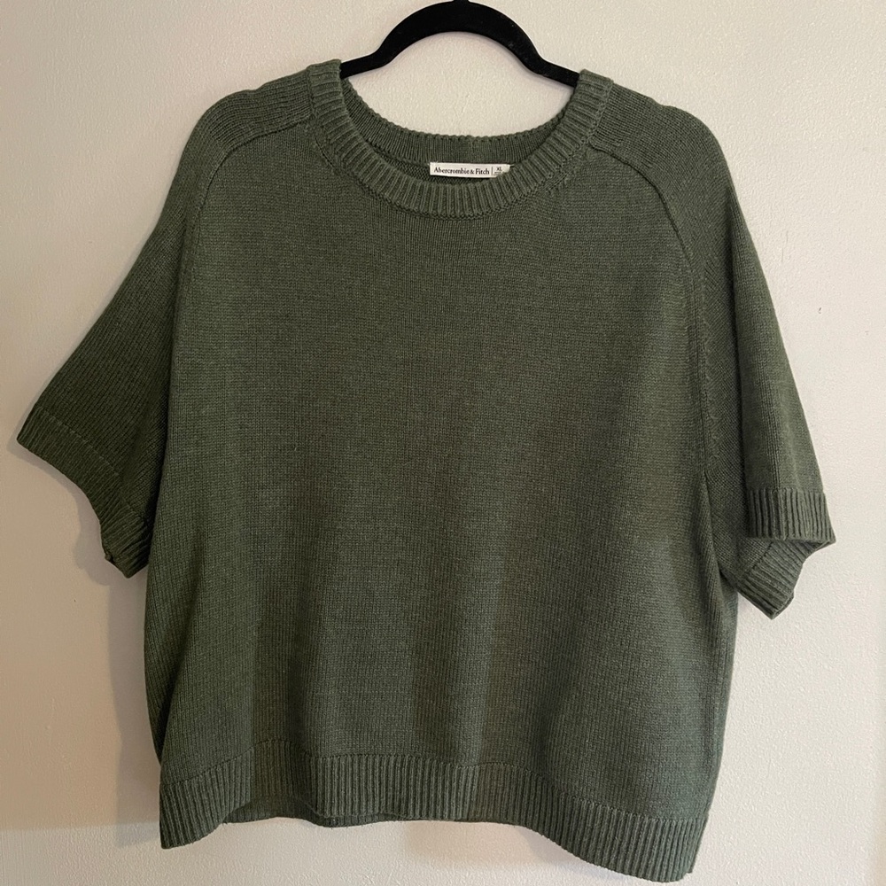 Madeline Textural Crew Sweater Tee size XL olive green